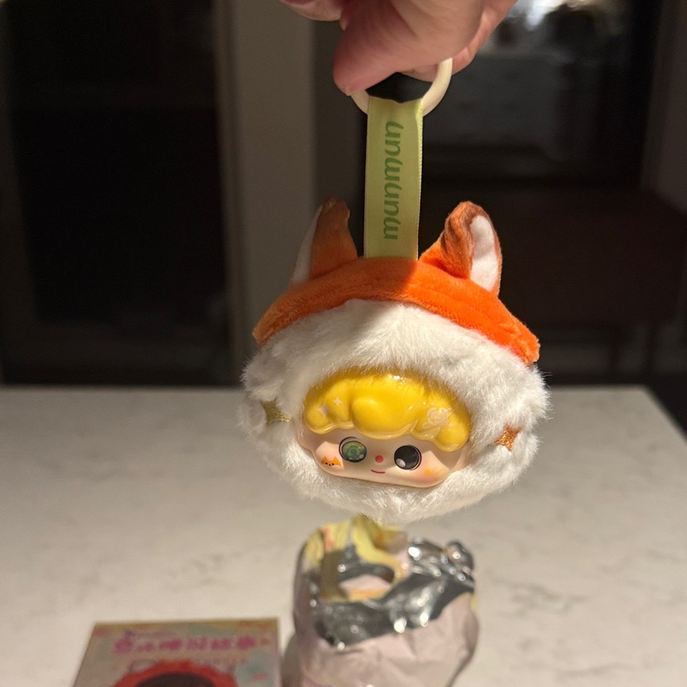 Bag charm - Picture 3 of 10